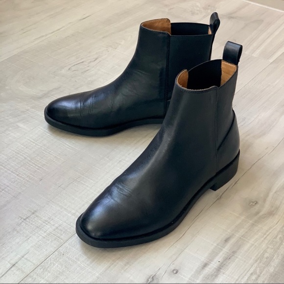 Anthropologie & Other Stories Chelsea Leather Slip On Round Toe Ankle Boots - Picture 2 of 10